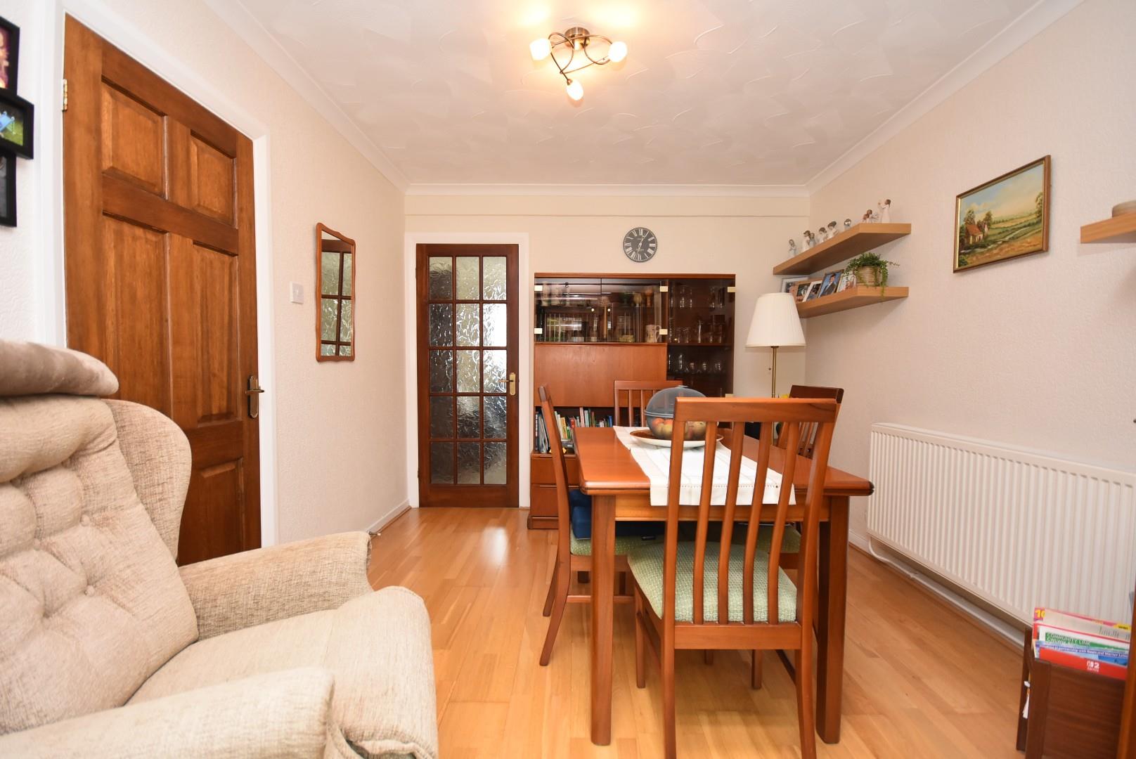 1 Norris Close, Penarth, CF64 2QW